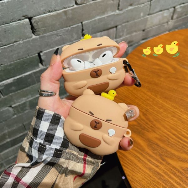Casing Up Angry Bear AirPods Case – 3D Brown Cartoon Silicone Cover with Yellow Duck for AirPods 1 2 3 4 Pro Pro 2